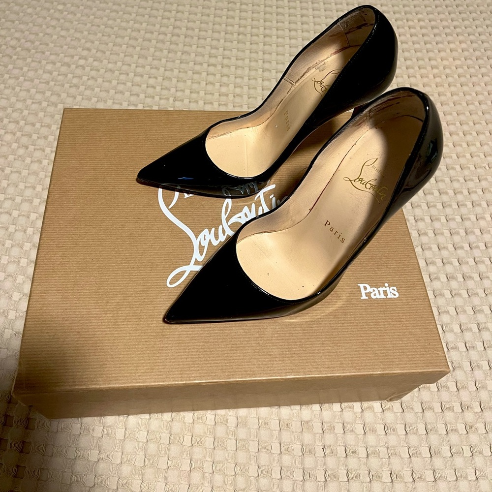 Red bottoms